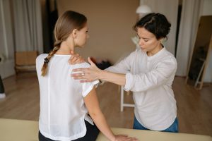 Tendinita Calcifică: Tratament Neinvaziv pentru Durerea de Umăr